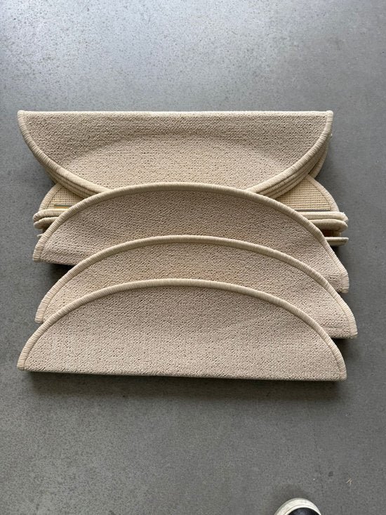 Cherchie Trapmatten Set – 15 stuks – Crème – 56x17x3,5 cm – Halfrond – Antislip Trapbescherming